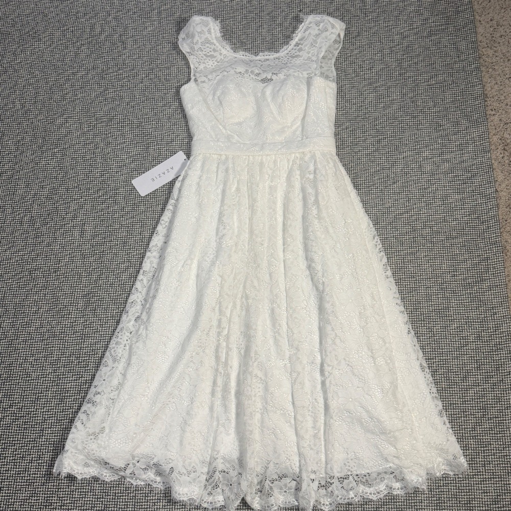 Azazie White Floral Lace Midi Dress Sleeveless Eyelash Trim Bridal Size 0